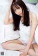 Mai Shinuchi 新内眞衣, Big Comic Spirits 2022 No.52 (ビッグコミックスピリッツ 2022年52号) P4 No.7d65d8